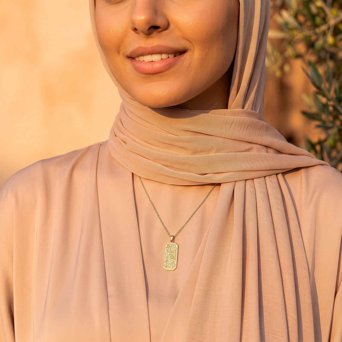 Yusra Pendant